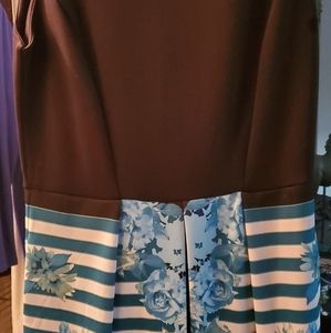 New York & Company Blue Floral Dress